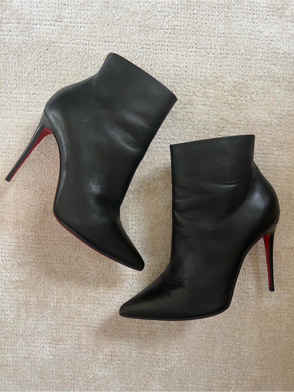 Christian Louboutin So Kate bootie black leather 100mm in EU39